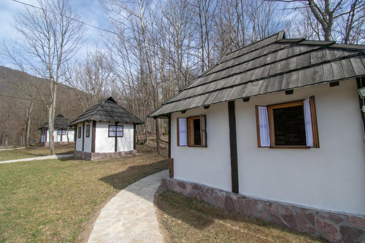 Holiday Park Hajducka Cesma Dubovsko Exterior photo